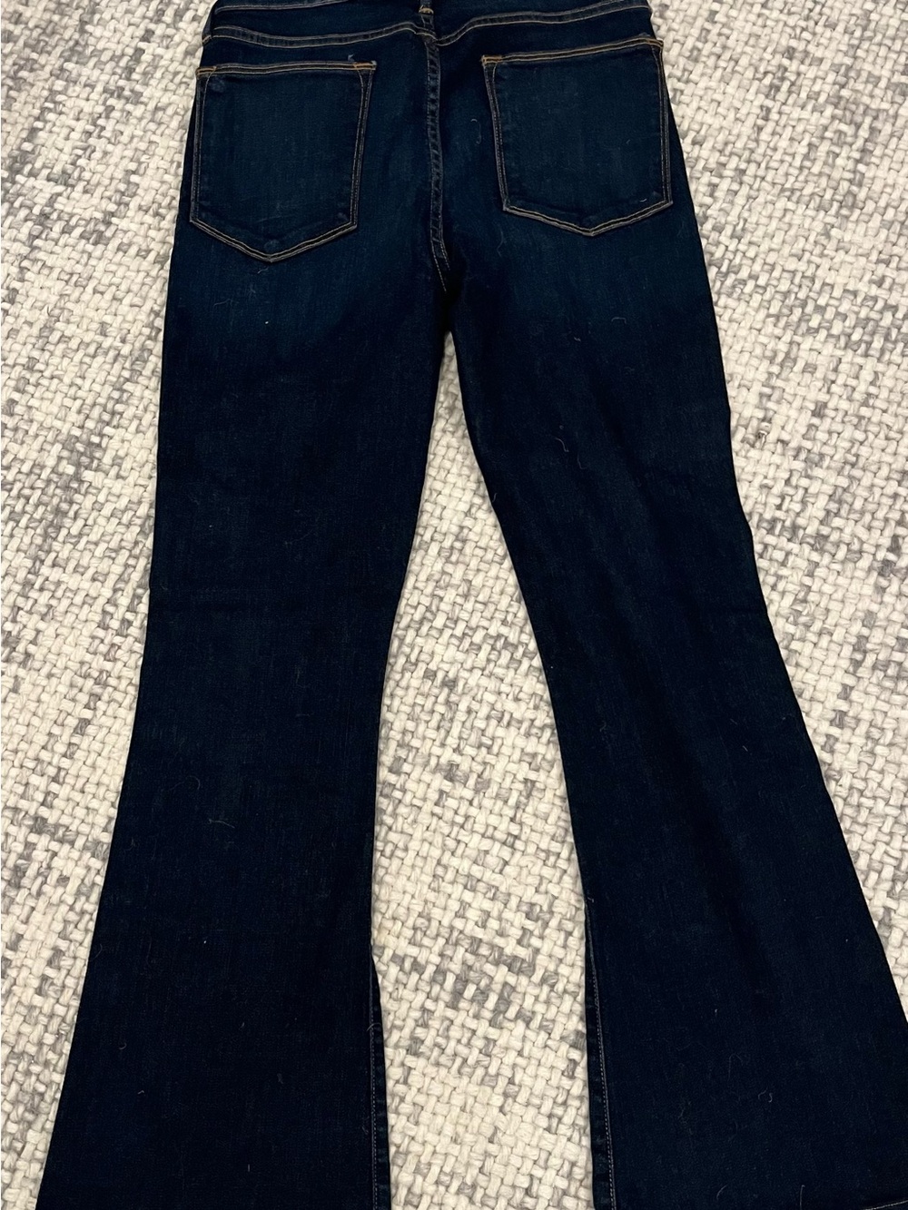 Frame Le High Flare Jeans - Picture 3 of 7